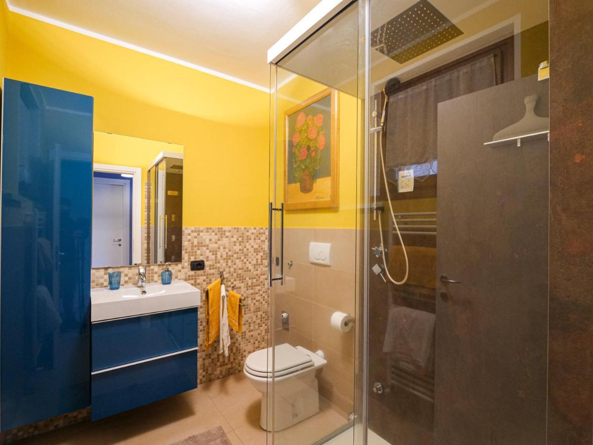 Appartement Full Of Colour à Bellano Extérieur photo